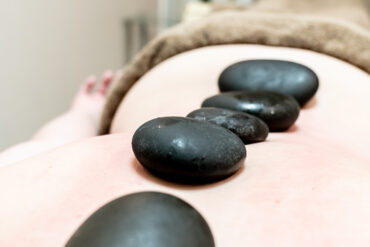 Dlaczego od zimna bolą plecy?